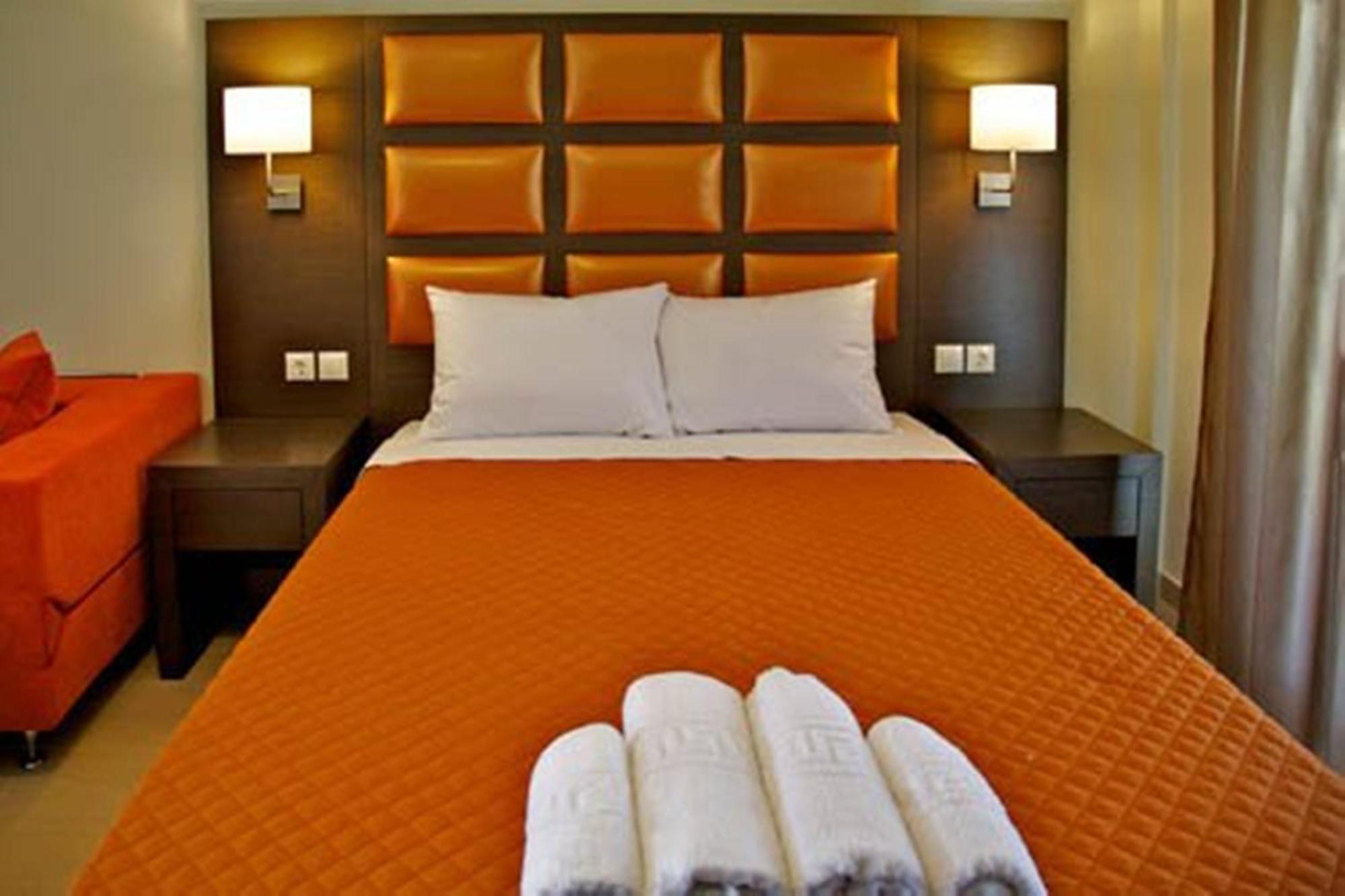 Chasapis Luxury Studios & Apartments 보우르보우로우 외부 사진